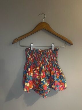 Natural Life Floral Smocked Shorts XS Boho High Waist Festival Summer